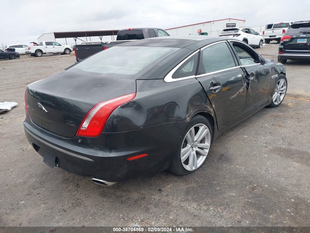2012 JAGUAR XJ SAJWA2GB4CLV35993 Photo 3