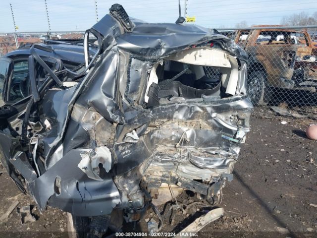 1FMCU0J91EUD06327 Ford Escape Titanium