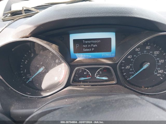1FMCU0J91EUD06327 Ford Escape Titanium