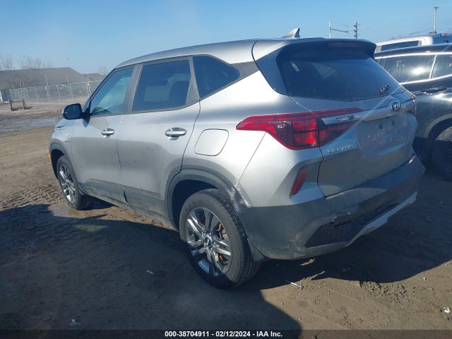 2021 KIA SELTOS LX VIN: KNDEPCAA5M7213100