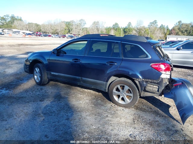 Subaru Outback 2.5i Limited 2014 4S4BRBKC8E3227939 Image 3