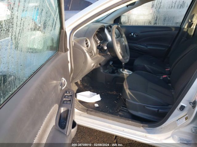 3N1CN7AP3JL885871 Nissan Versa 1.6 Sv