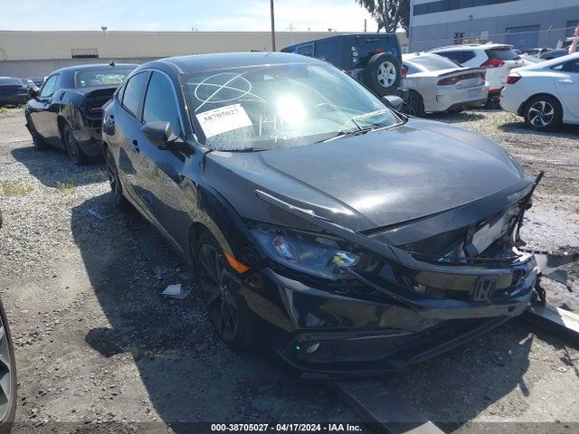 2019 19XFC2F89KE204008 main image