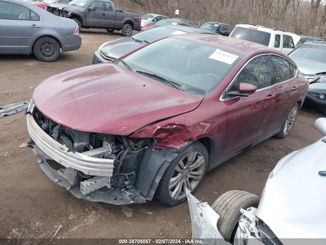 Chrysler 200 Limited 2015 1C3CCCAB8FN689999 Image 2