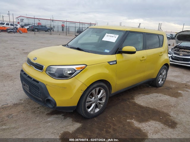 KIA SOUL + 2015 KNDJP3A59F7114655 Image 2
