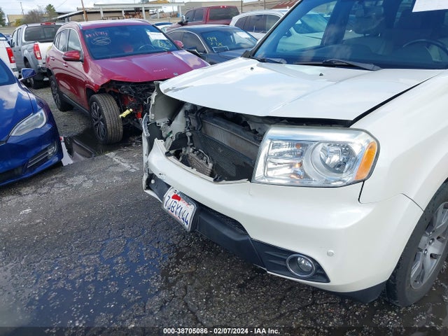Honda Pilot Touring 2015 5FNYF4H96FB027385 Image 21