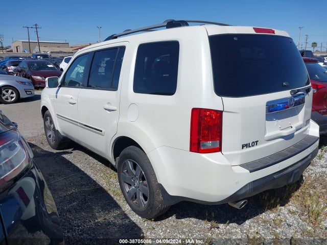 Honda Pilot Touring 2015 5FNYF4H96FB027385 Image 3