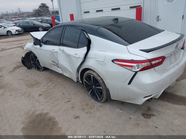 Toyota CAMRY XSE 2020 4T1K61AK4LU314983 Image 3