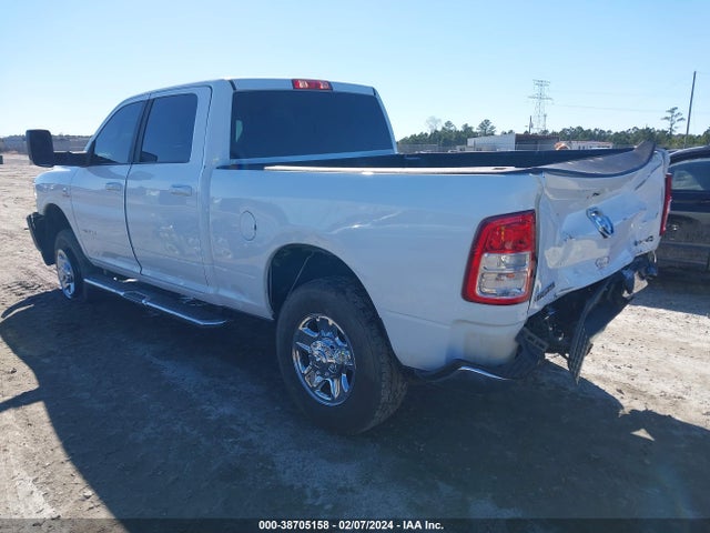 3C6UR5DL1NG182150 RAM 2500 Big Horn  4x4 6'4 Box