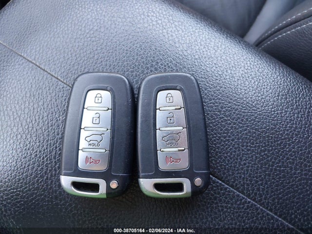 2011 KIA SORENTO EX V6 VIN: 5XYKU4A20BG081163