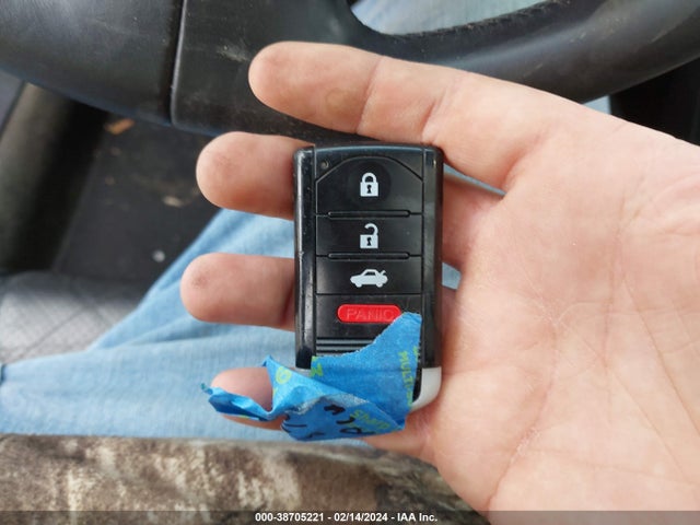 38705221 :رقم المزاد ، 19UUA8F59DA006218 vin ، 2013 Acura Tl 3.5 مزاد بيع
