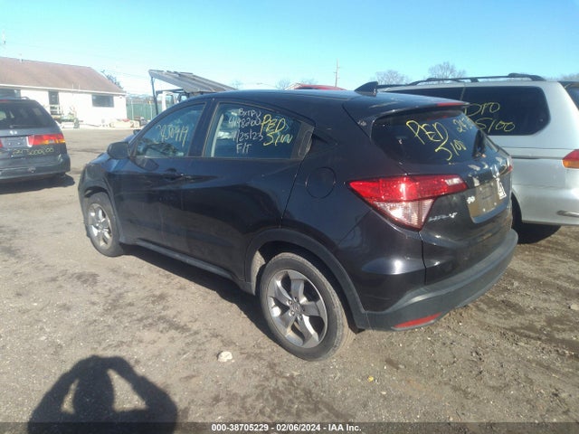 Honda HR-V LX 2018 3CZRU6H3XJM729919 Image 3