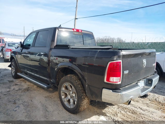 RAM 1500 Laramie  4x4 5'7 Box 2017 1C6RR7NT8HS600104 Image 14