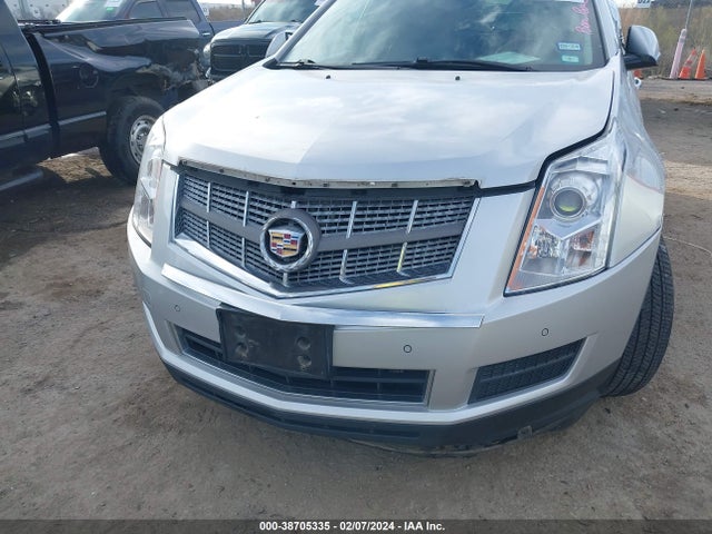 2011 CADILLAC SRX LUXURY COLLECTION VIN: 3GYFNAEY5BS679222