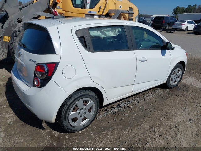 Chevrolet Sonic Ls Auto 2016 1G1JA6SH1G4147477 Image 4