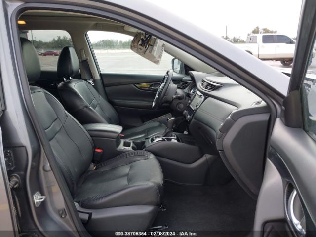 5N1AT2MV1HC870598 Nissan Rogue Sl