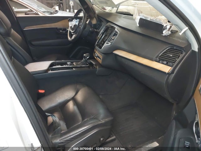 YV4A221K4M1722904 Volvo Xc90 T6 Momentum 6 Passenger
