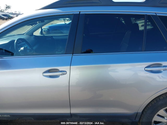 Subaru Outback 2.5i Premium 2015 4S4BSBCC0F3248689 Image 15