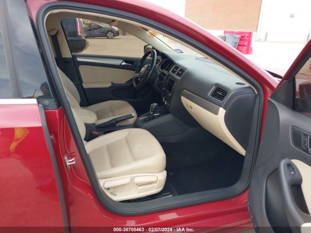 3VWDB7AJ5HM349186 Volkswagen Jetta 1.4t Se