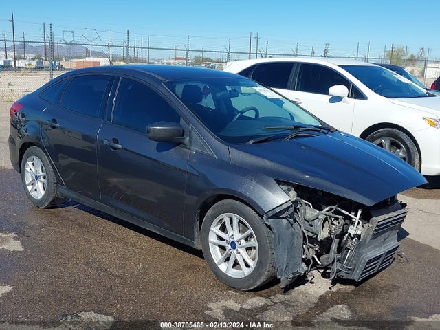 Ford FOCUS SE 2018 1FADP3F21JL207011 Image 1