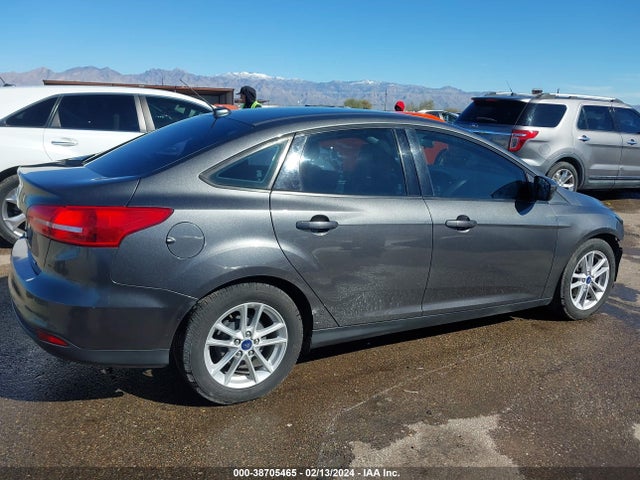 Ford FOCUS SE 2018 1FADP3F21JL207011 Image 14