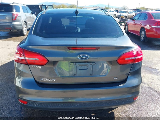Ford FOCUS SE 2018 1FADP3F21JL207011 Image 17