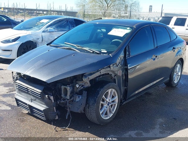 Ford FOCUS SE 2018 1FADP3F21JL207011 Image 2