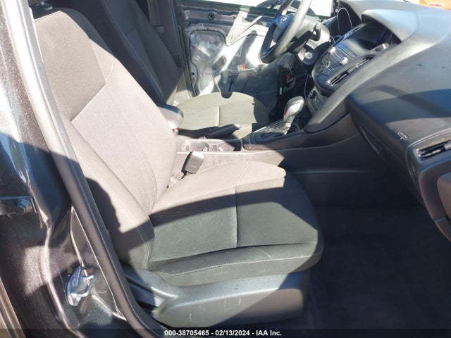 Ford FOCUS SE 2018 1FADP3F21JL207011 Image 5