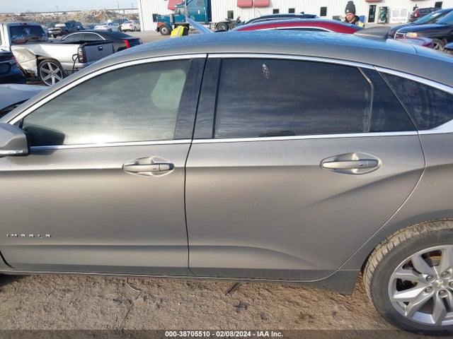 Chevrolet IMPALA 1LT 2018 2G1105S31J9133164 Image 13
