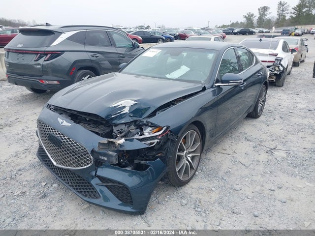 Genesis G70 2.0t Awd 2023 KMTG34TA5PU127008 Image 2