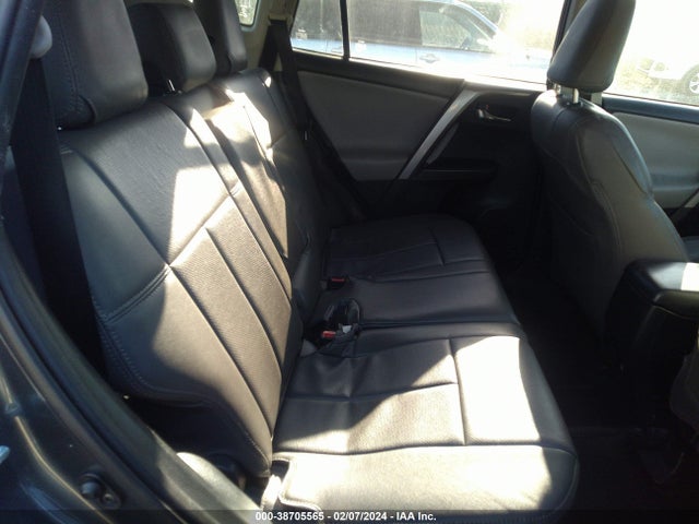 Toyota Rav4 Xle 2017 JTMRFREV2HJ113386 Image 8