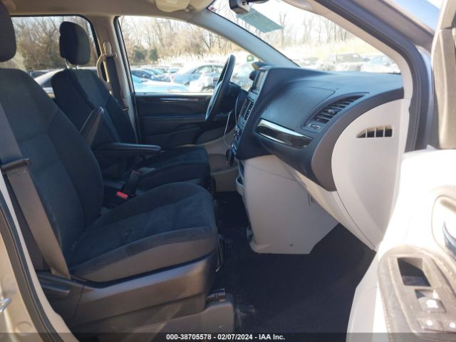 2C4RDGBG4KR624410 Dodge Grand Caravan Se