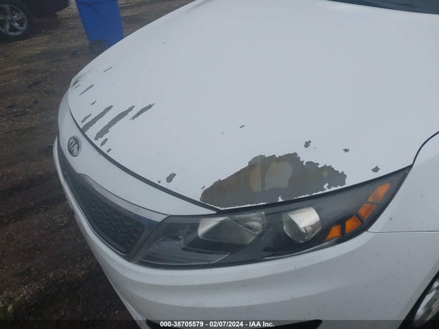 Auction sale of the 2013 Kia Optima Lx, vin: 5XXGM4A7XDG160154, lot number: 38705579