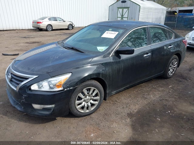 Nissan Altima 2.5 S 2015 1N4AL3AP5FN305715 Image 2