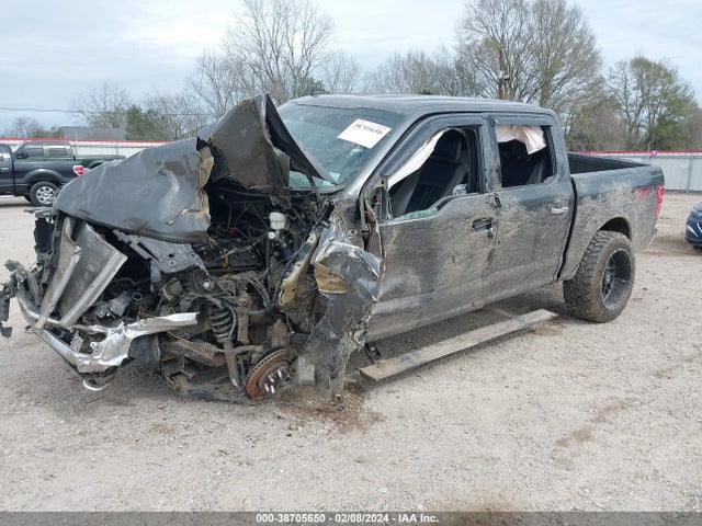 Ford F-150 Xlt 2020 1FTEW1E50LKD55130 Image 2