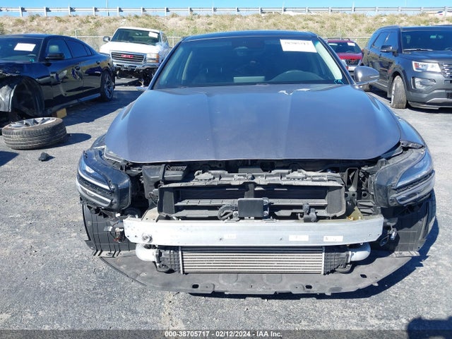 Genesis G70 2.0t Rwd 2022 KMTG34TA1NU086471 Image 13