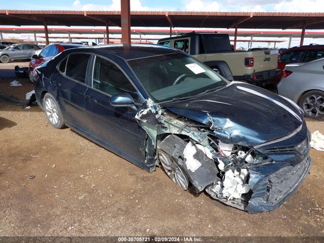 2020 TOYOTA CAMRY LE VIN: 4T1C11AK2LU396201