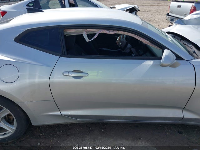 Chevrolet Camaro 1lt 2017 1G1FB1RSXH0152452 Image 14