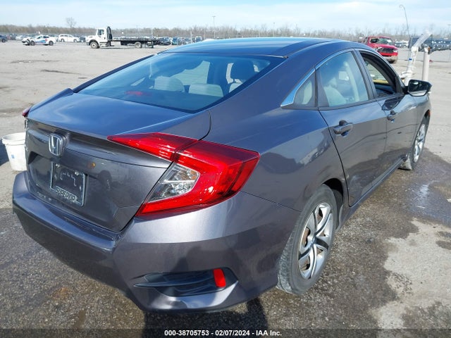 Honda Civic Lx 2018 2HGFC2F59JH596319 Image 4