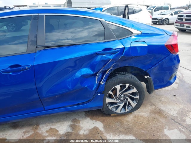 Honda CIVIC EX 2018 2HGFC2F78JH514386 Image 6