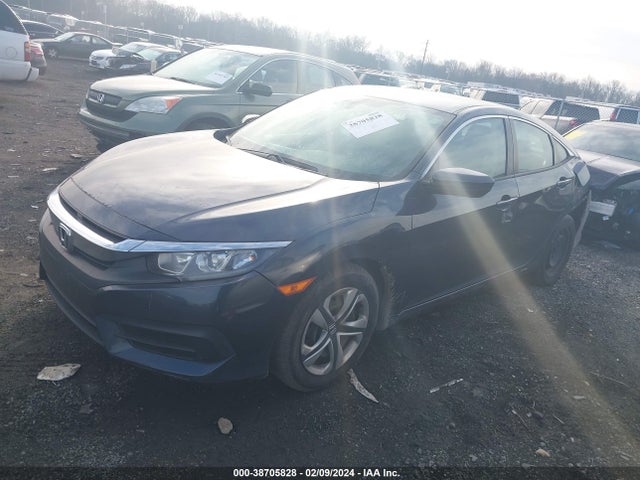 Honda Civic Lx 2017 2HGFC2F52HH567822 Image 2