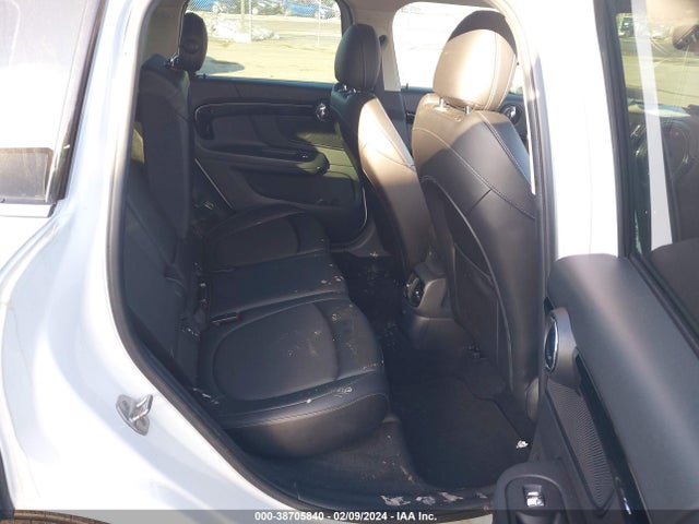 2017 MINI COUNTRYMAN WMZYT5C37H3E18775 Photo 7