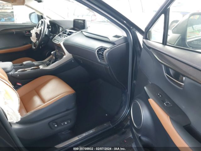 JTJAARBZ8L2173806 Lexus NX 300