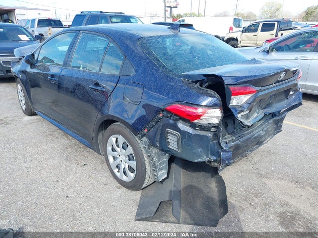 Toyota COROLLA LE 2021 5YFEPMAE9MP193070 Image 3