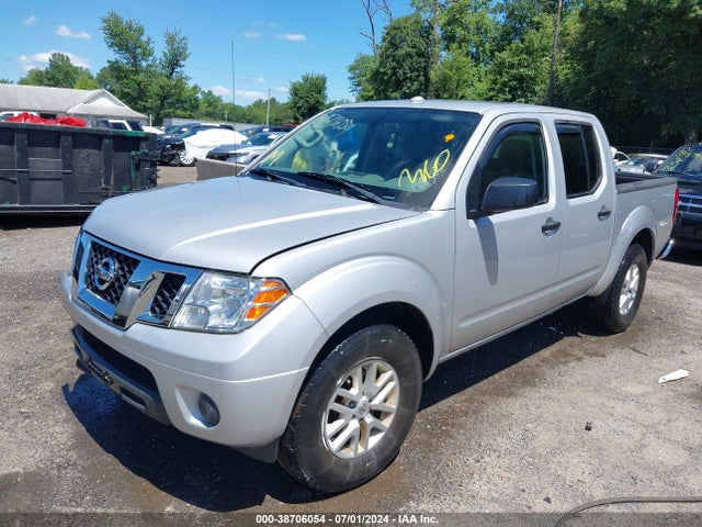 Nissan Frontier Sv 2018 1N6AD0ER0JN745252 Image 2