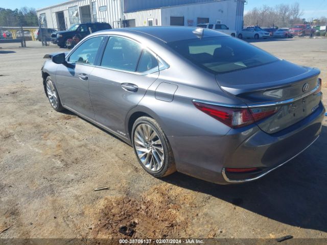58AF21B13LU011284 Lexus Es 300h Ultra Luxury