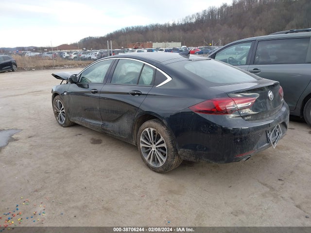 W04GP6SX0J1057361 Buick Regal Sportback Essence