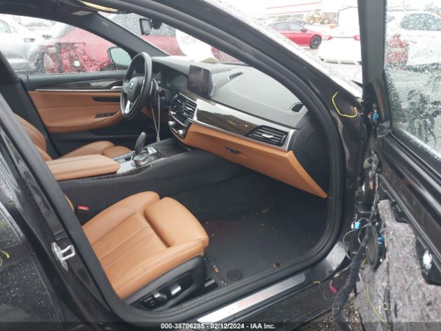 WBAJA7C55KWC77678 BMW 530i Xdrive