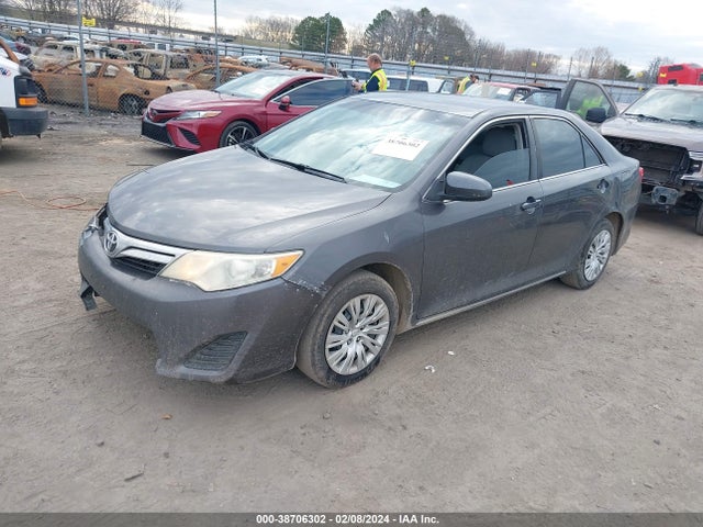 Toyota CAMRY LE 2014 4T4BF1FK7ER338955 Image 2
