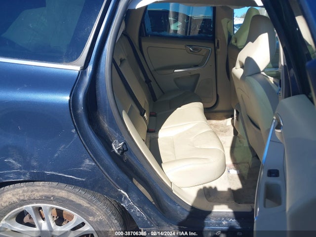 YV4612RK7F2628672 Volvo Xc60 T5/t5 Premier